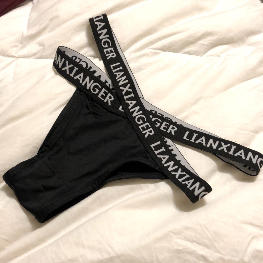 Thong swimwear bottoms